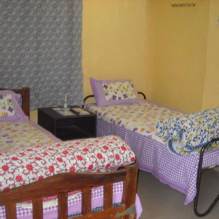 Nadya Homestay For Female & Family Jaipur Eksteriør bilde