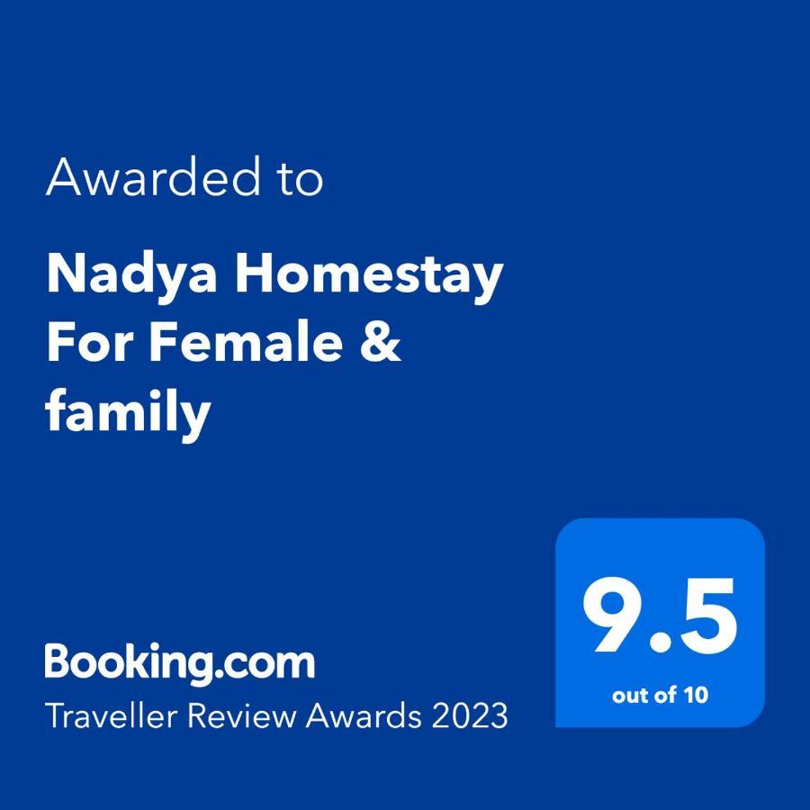 Nadya Homestay For Female & Family Jaipur Eksteriør bilde