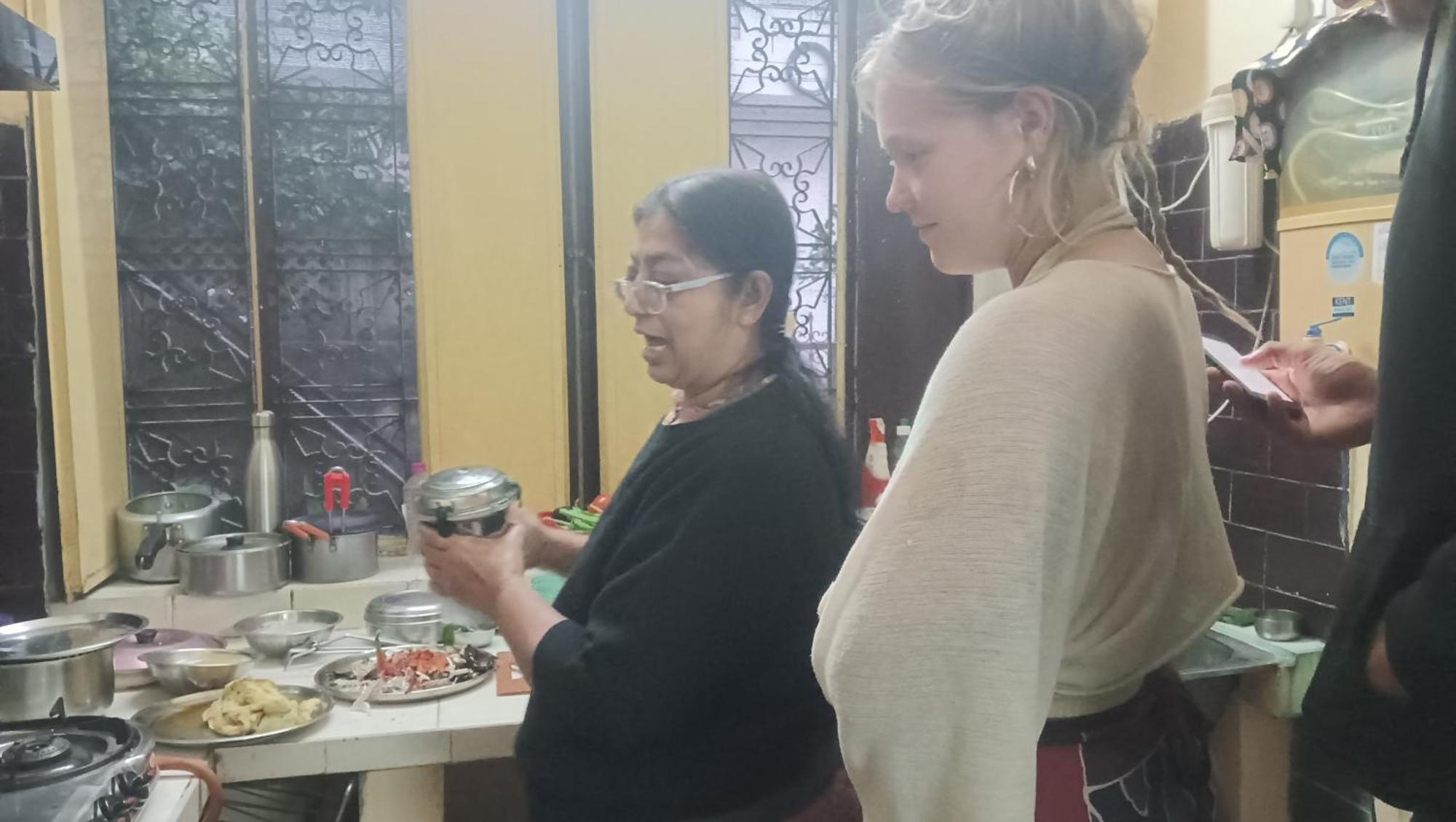 Nadya Homestay For Female & Family Jaipur Eksteriør bilde